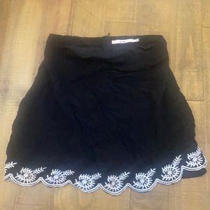 Mi Ami small black skirt